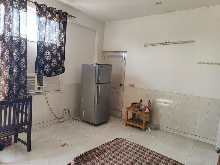 Living Room, kisan-tower 3 Bedroom 1650 Sq.Ft. Apartment In Sector 51 Noida 9861276