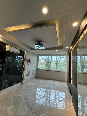 Bedroom in 3 BHK Builder Floor at Ansal Sushant Apartments, Sushant Lok I – for Rent