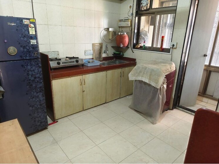 Kitchen, khar west 2 Bedroom 700 Sq.Ft. Apartment In Khar West Mumbai 9861269