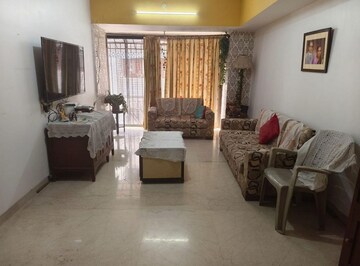 2 BHK Apartment For Rent in Khar West