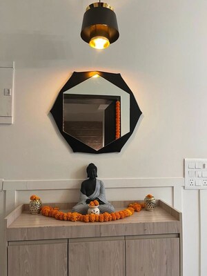 Furnished Amenities in 3 BHK Apartment at Saya Gold Avenue, Vaibhav Khand – for Rent