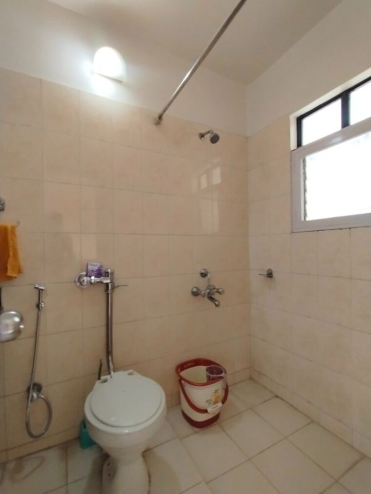 Bathroom, oxford-village-condominium 3 Bedroom 2200 Sq.Ft. Apartment In Wanowrie Pune 9861310