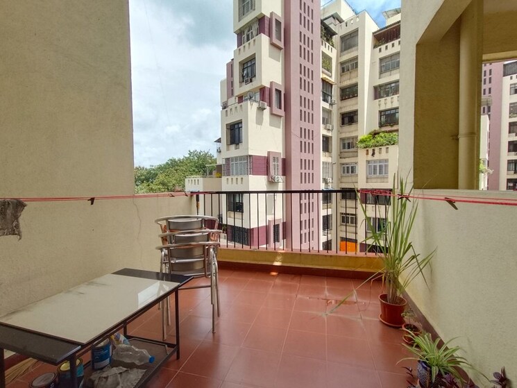 Balcony, oxford-village-condominium 3 Bedroom 2200 Sq.Ft. Apartment In Wanowrie Pune 9861310