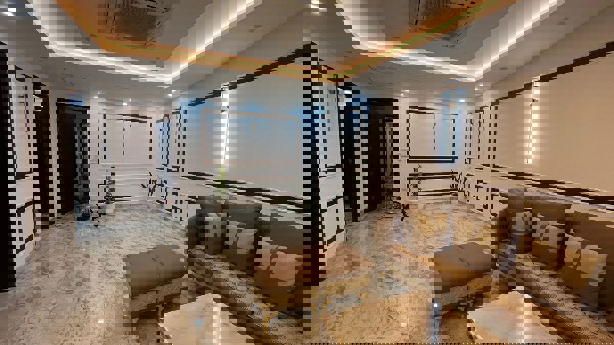 3 BHK + Extra Room Builder Floor For Rent in Empire Floors