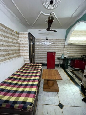 2 BHK Builder Floor For Rent in Malviya Nagar