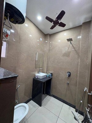 Bathroom in 1 RK Builder Floor at Greenwood City, Sector 40 – for Rent
