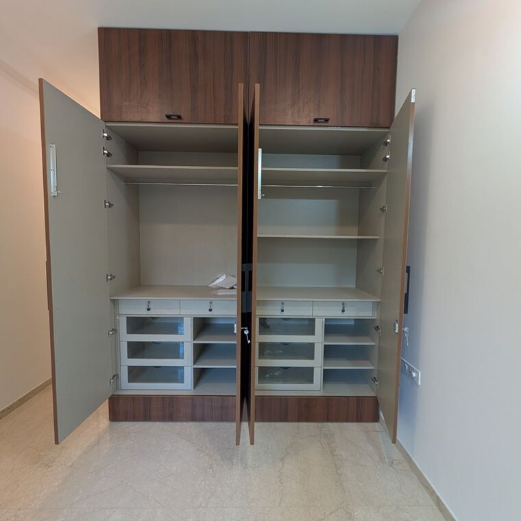 undefined, bandra east 2 Bedroom 741 Sq.Ft. Apartment In Bandra East Mumbai 9861516