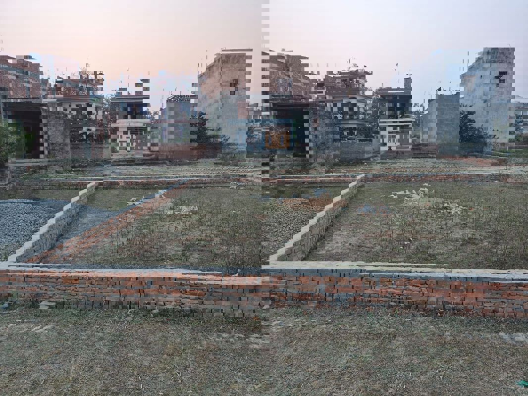 Plot For Sale in Kalli Paschim