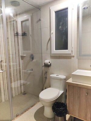 Bathroom in 3 BHK Apartment at Parsvnath Green Ville, Sector 48 – for Rent