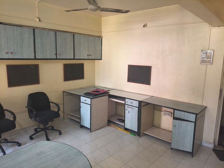 Team Area, sadashiv peth Commercial Office Space 305 Sq.Ft. In Sadashiv Peth Pune 9861631