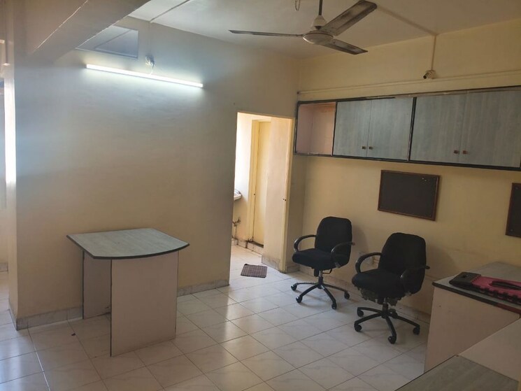 Team Area, sadashiv peth Commercial Office Space 305 Sq.Ft. In Sadashiv Peth Pune 9861631