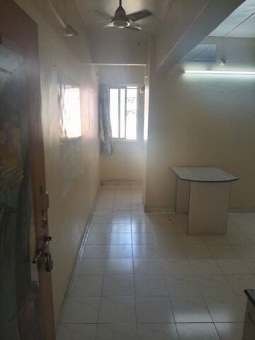 Room in  Office Space at Sadashiv Peth – for Rent