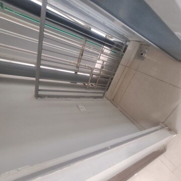 Furnished Amenities in 2 BHK Apartment at Kalpataru Immensa, Kolshet Road – for Sale