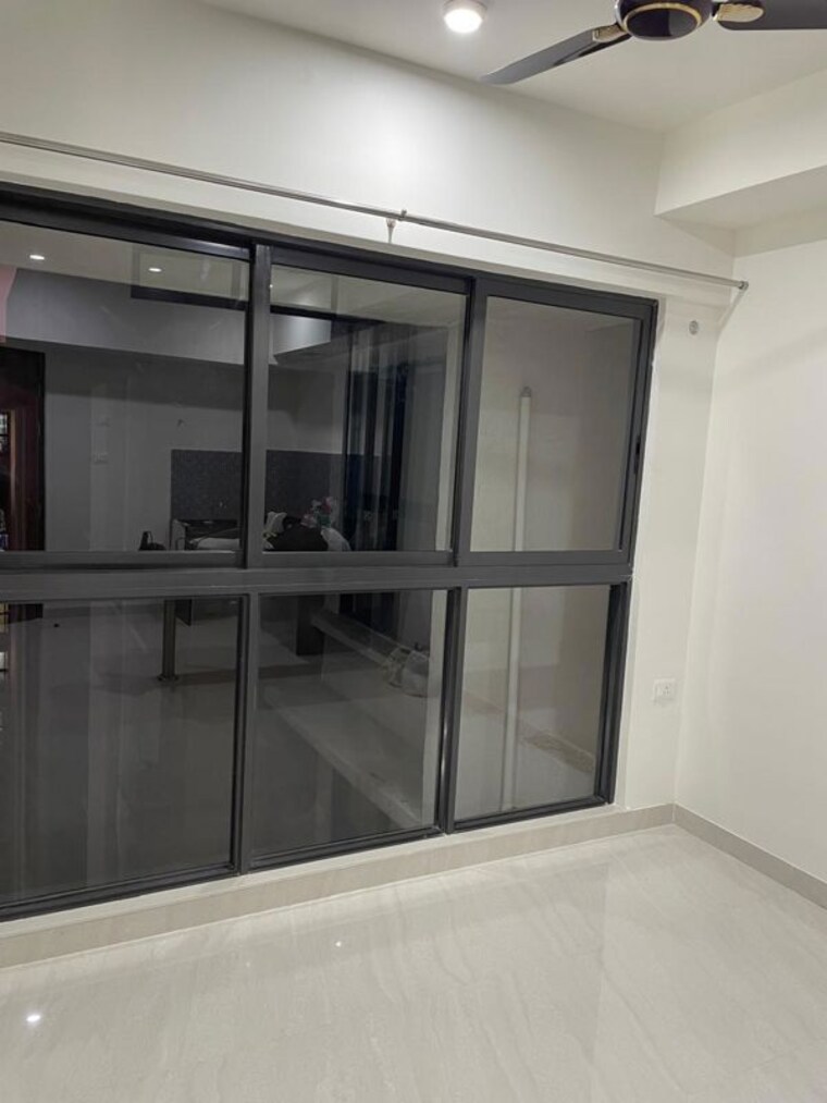 Living Room, lodha-crown-quality-homes 1 Bedroom 317 Sq.Ft. Apartment In Majiwada Thane 9861618