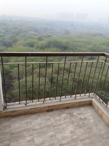 Balcony in 2.5 BHK Apartment at Amrapali Leisure Park, Amrapali Leisure Valley – for Rent