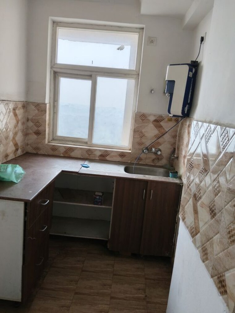 Kitchen, amrapali-leisure-park 2.5 Bedroom 955 Sq.Ft. Apartment In Amrapali Leisure Valley Greater Noida 9861798