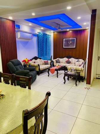 3 BHK + Pooja Room 1800 Sq.Ft. Apartment in Motiaz Royal Citi