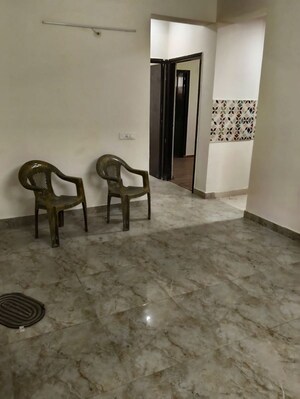 Parking in 3 BHK Apartment at Amrapali Leisure Park, Amrapali Leisure Valley – for Rent