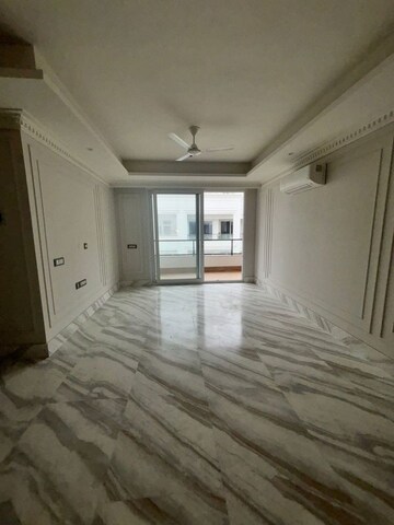 4 BHK Apartment For Rent in DLF The Grove, Sector 54