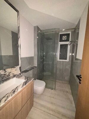 Attached Bathroom in 4 BHK Apartment at DLF The Grove, Sector 54 – for Rent