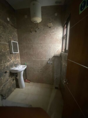 Bathroom in 3 BHK Apartment at MD Leafstone Apartments, Patiala Road – for Rent