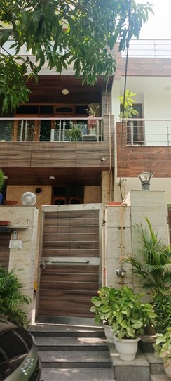 2 BHK Builder Floor For Sale in Sector 15