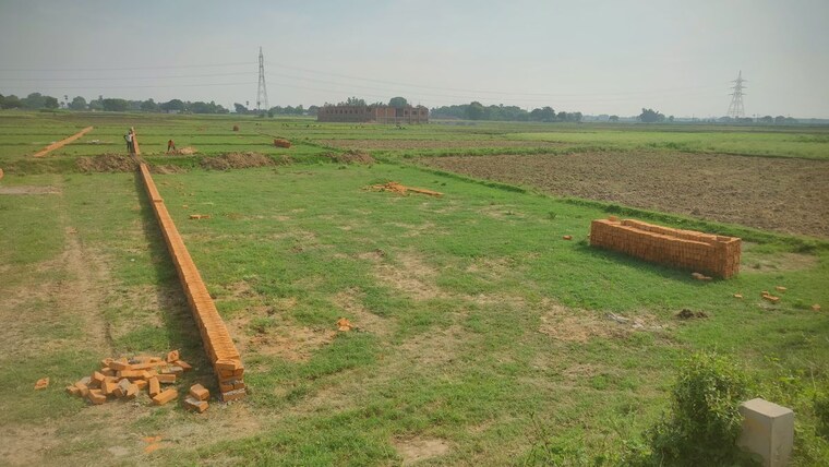 undefined, alinagar  2534 Sq.Ft. Plot In Alinagar Mughalsarai 9862048