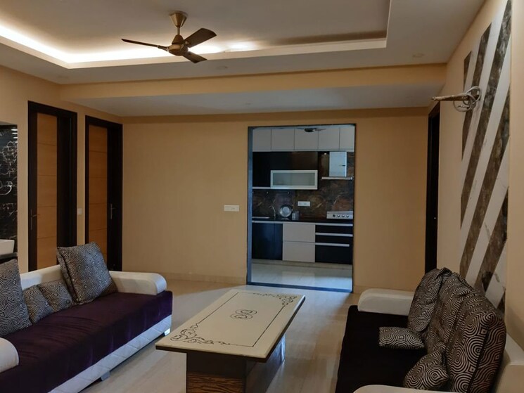 Team Area, choma 4 Bedroom 566 Sq.Yd. Builder Floor In Choma Gurgaon 9862221
