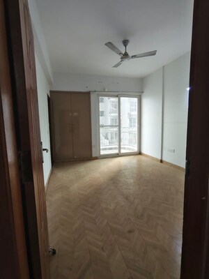 Room in 3 BHK Apartment at Urbtech Hilston, Sector 79 – for Rent