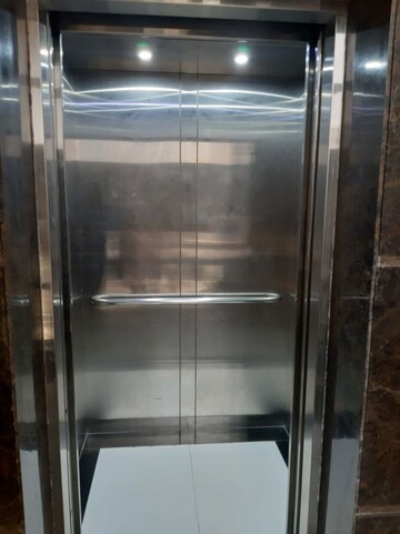 Bathroom in 4 BHK Builder Floor at Choma – for Rent