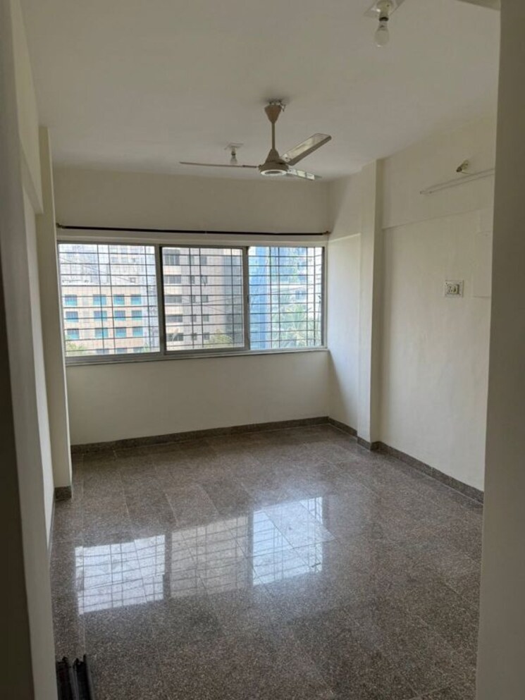 Living Room, bandra west 2 Bedroom 700 Sq.Ft. Apartment In Bandra West Mumbai 9862216