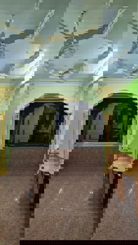 1 BHK + Extra Room Apartment For Rent in Andheri East