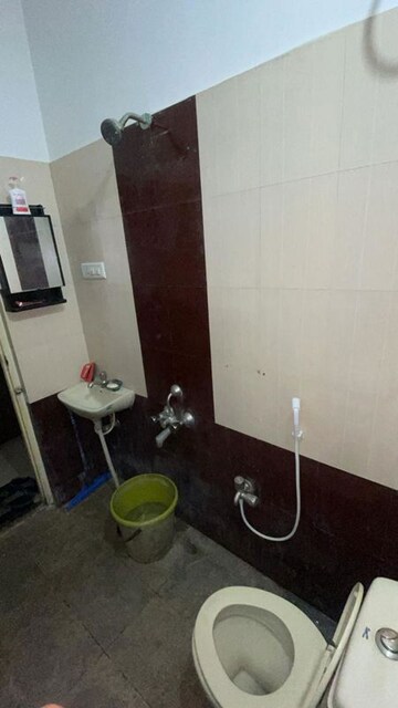 Bathroom in 2 BHK Apartment at Yelahanka New Town – for Rent