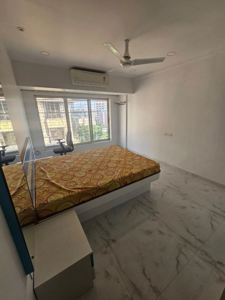 Bedroom, andheri west 2 Bedroom 800 Sq.Ft. Apartment In Andheri West Mumbai 9862442