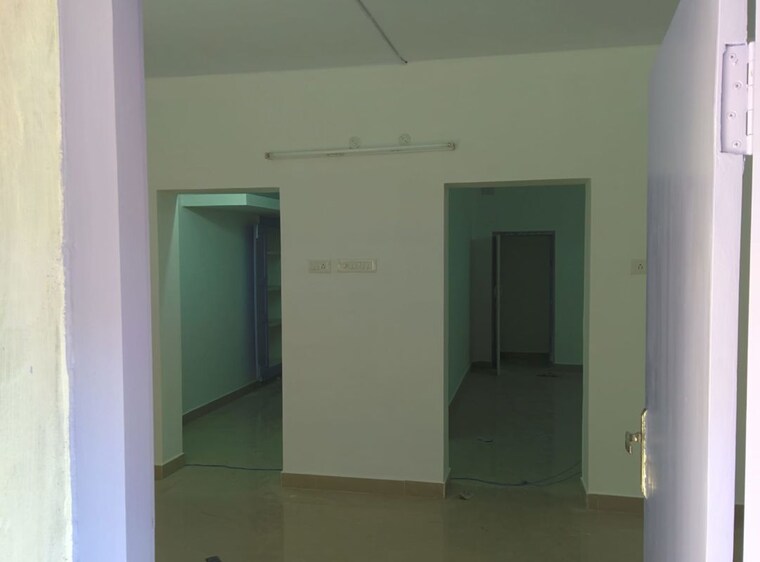 Exterior View, vadapalani Commercial Warehouse 1550 Sq.Ft. In Vadapalani Chennai 9854987