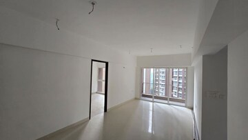 Room in 3 BHK Apartment at Runwal Bliss, Kanjurmarg East – for Rent