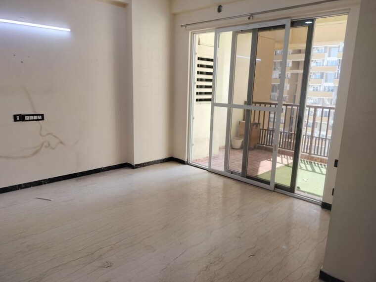 Room, gaur-sportswood 3 Bedroom 1850 Sq.Ft. Apartment In Sector 79 Noida 9862468