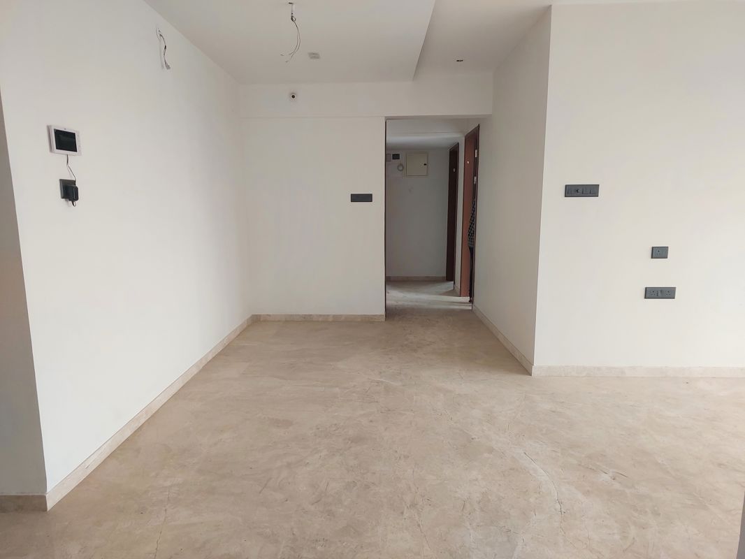 3.5 BHK + Pooja Room 2100 Sq.Ft. Apartment in Venkatesh Flora Phase II