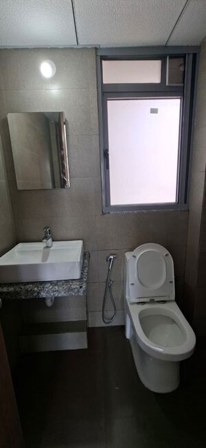 Bathroom in 1 BHK Apartment at Kalpataru Immensa, Kolshet Road – for Rent
