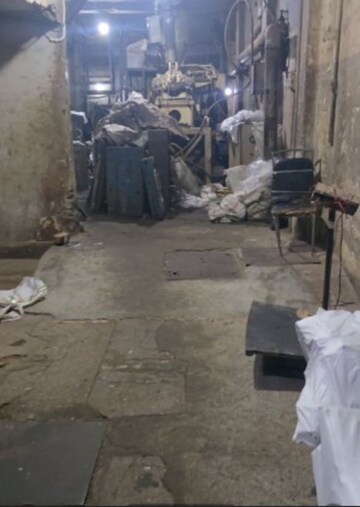  Warehouse For Rent in Jhilmil Industrial Area