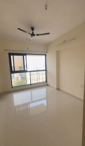 Room in 3 BHK Apartment at Chandak Stella, Goregaon West – for Sale