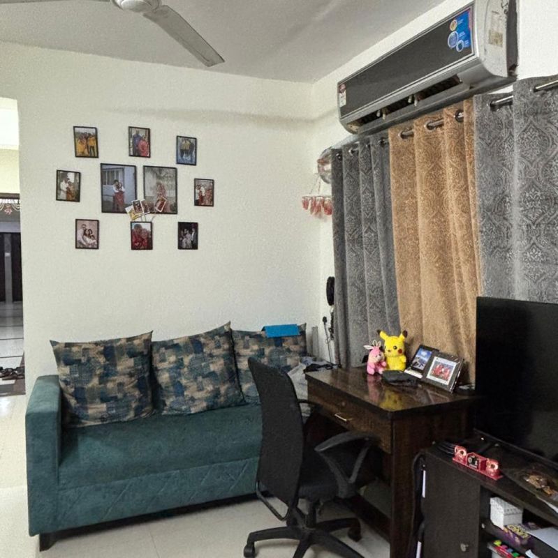 1 BHK Apartment For Sale in Lalani Grandeur