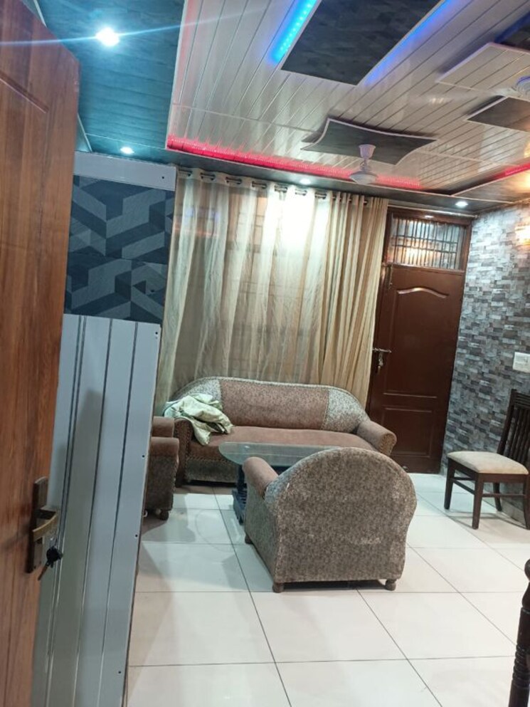 Living Room, vip-ashiana-homes 2 Bedroom 1650 Sq.Ft. Apartment In Vip Road Zirakpur 9862652