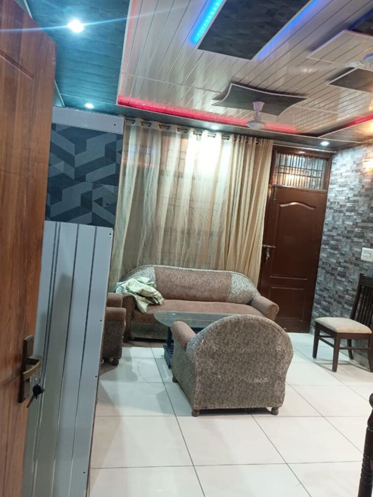 Living Room, vip-ashiana-homes 2 Bedroom 1650 Sq.Ft. Apartment In Vip Road Zirakpur 9862652