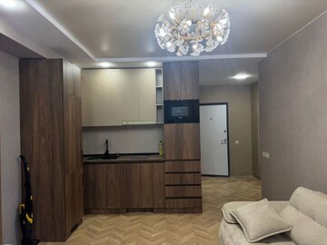 Room in 1 BHK Apartment at Andheri East – for Rent