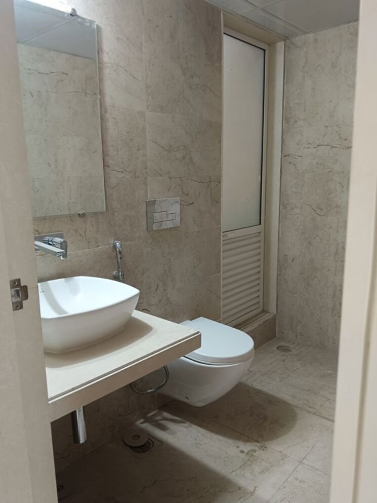 Bathroom, dosti-west-county 2 Bedroom 713 Sq.Ft. Apartment In Balkum Pada Thane 9862669