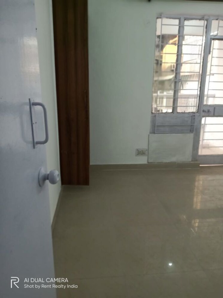 Room, vasant kunj 1 Bedroom 650 Sq.Ft. Apartment In Vasant Kunj Delhi 9862532