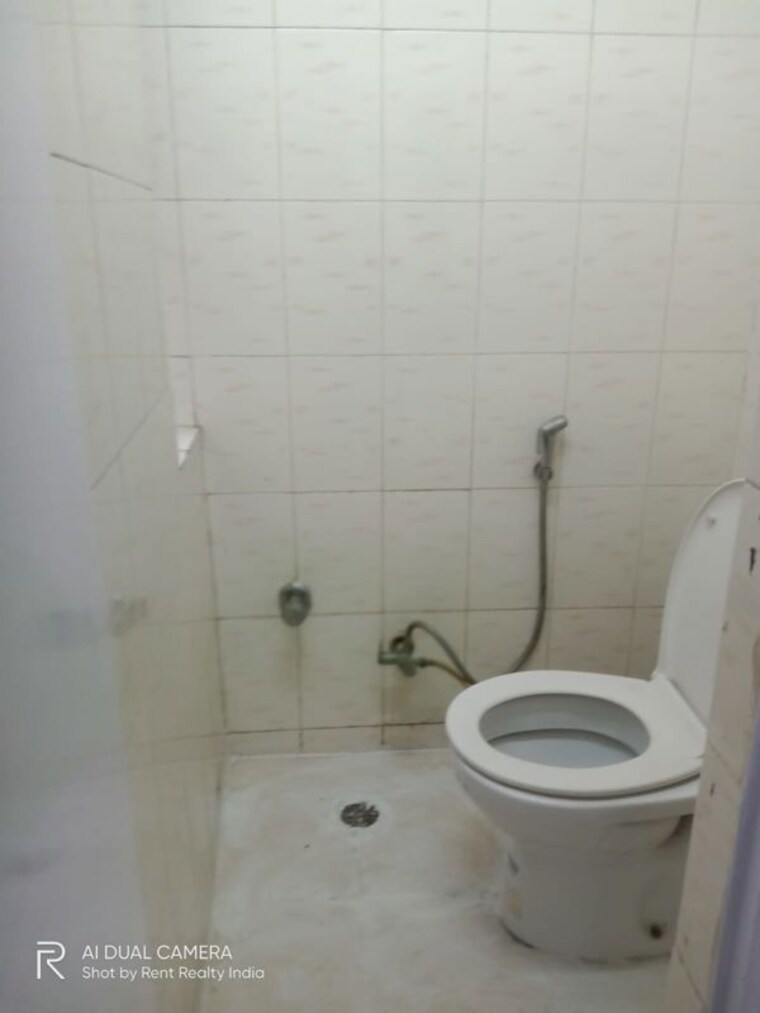 Bathroom, vasant kunj 1 Bedroom 650 Sq.Ft. Apartment In Vasant Kunj Delhi 9862532