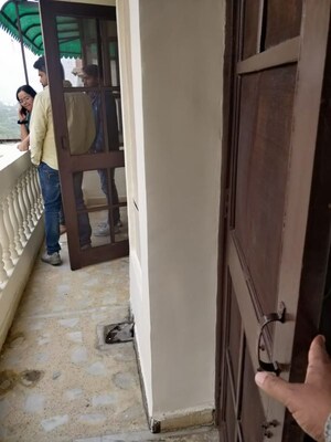 Balcony in 3.5 BHK Apartment at Dwarka – for Rent