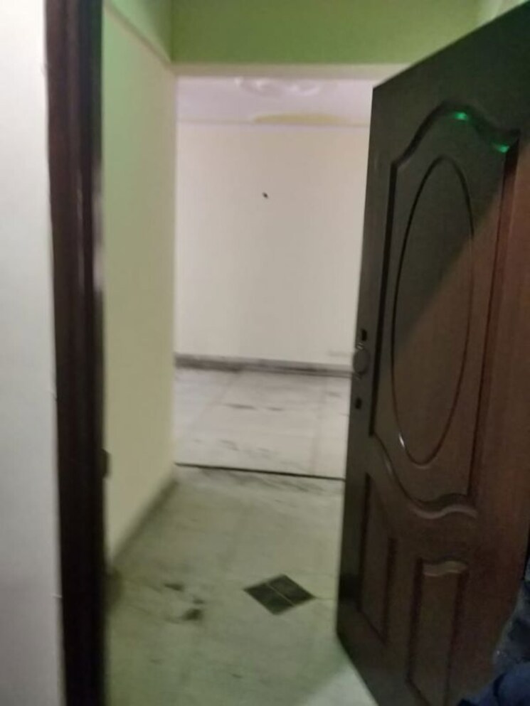 undefined, dwarka 3.5 Bedroom 1650 Sq.Ft. Apartment In Dwarka Delhi 9862582